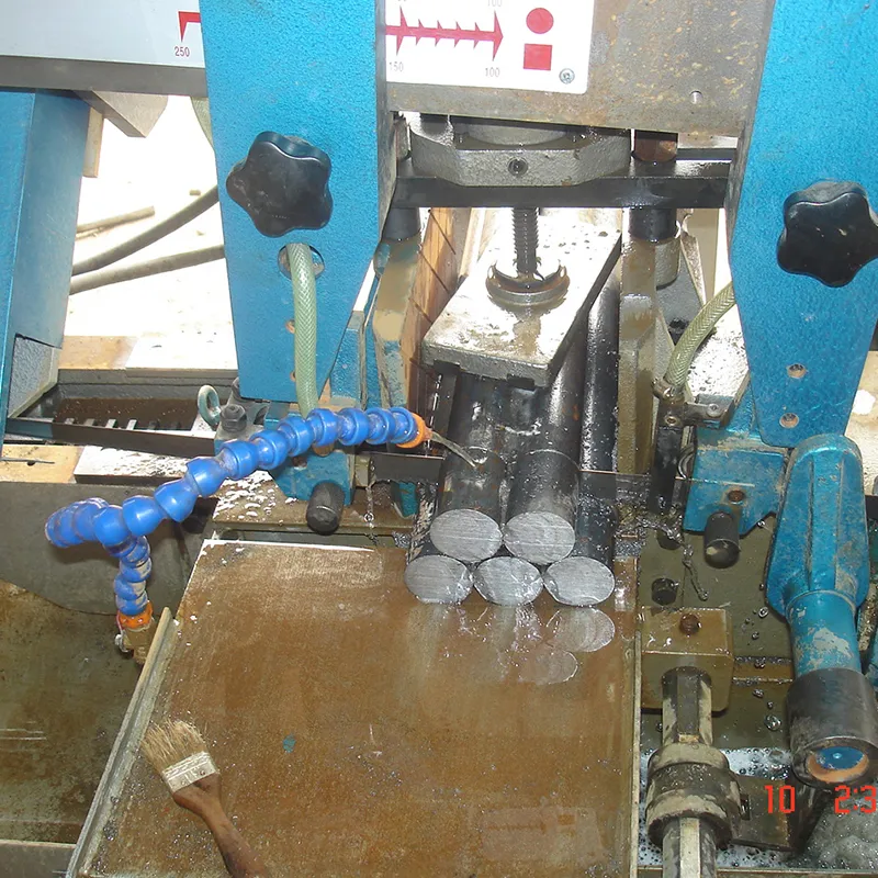 Обычный ленточнопильный станок Шэнъян G4028 ручная подача и резка.4